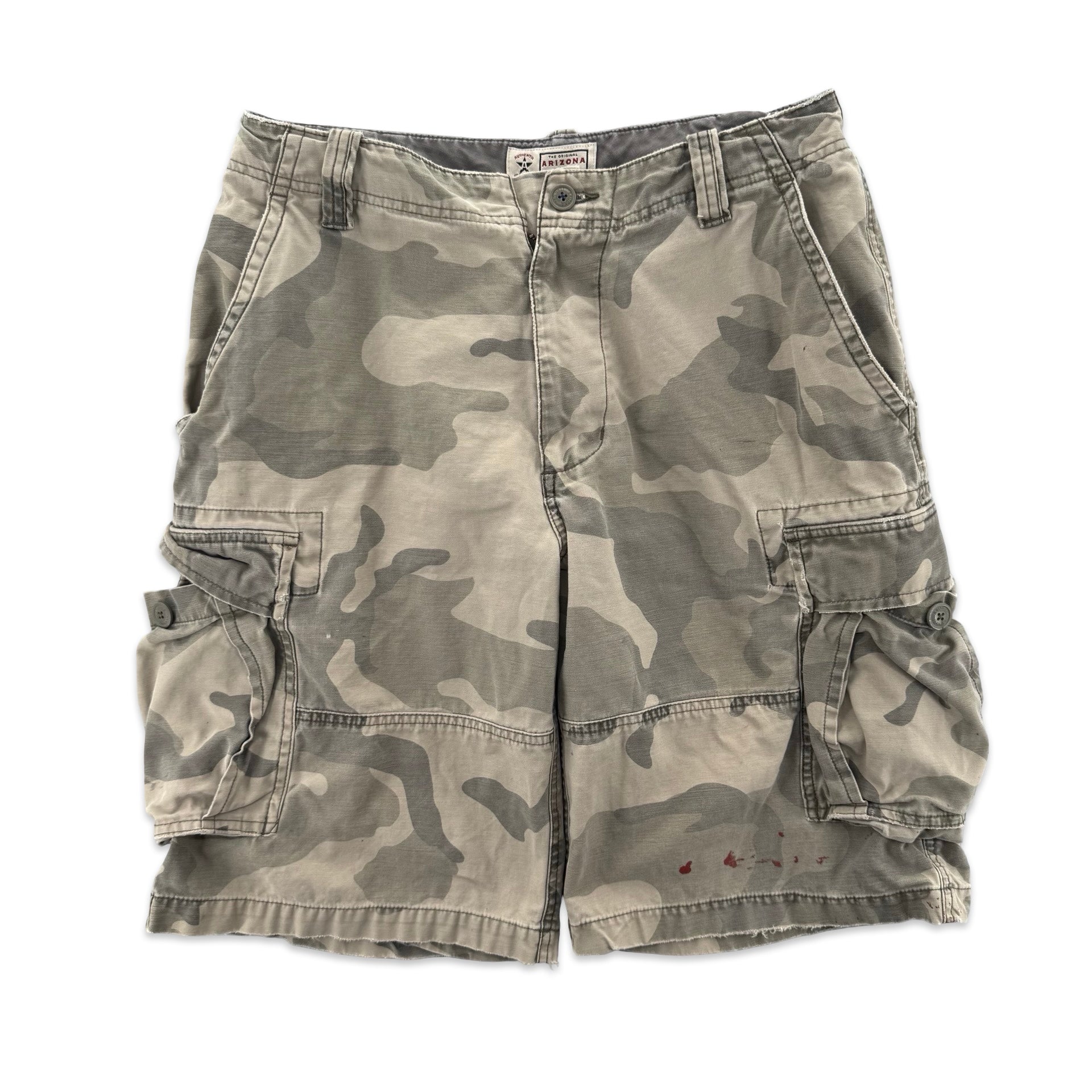 2000’s Arizona Camo Cargo Shorts (32)