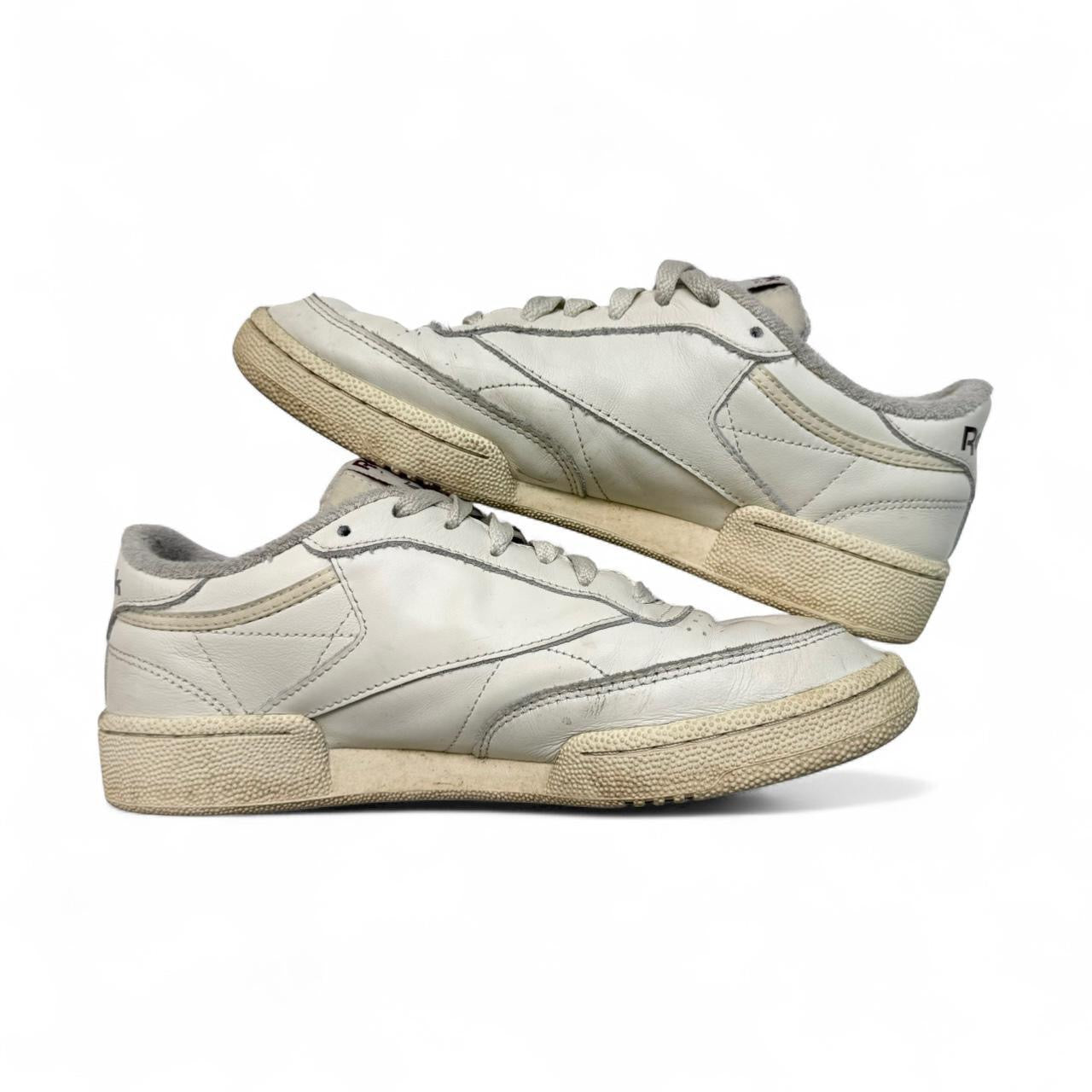 White/Burgundy Reebok Club C Trainers (6.5M)