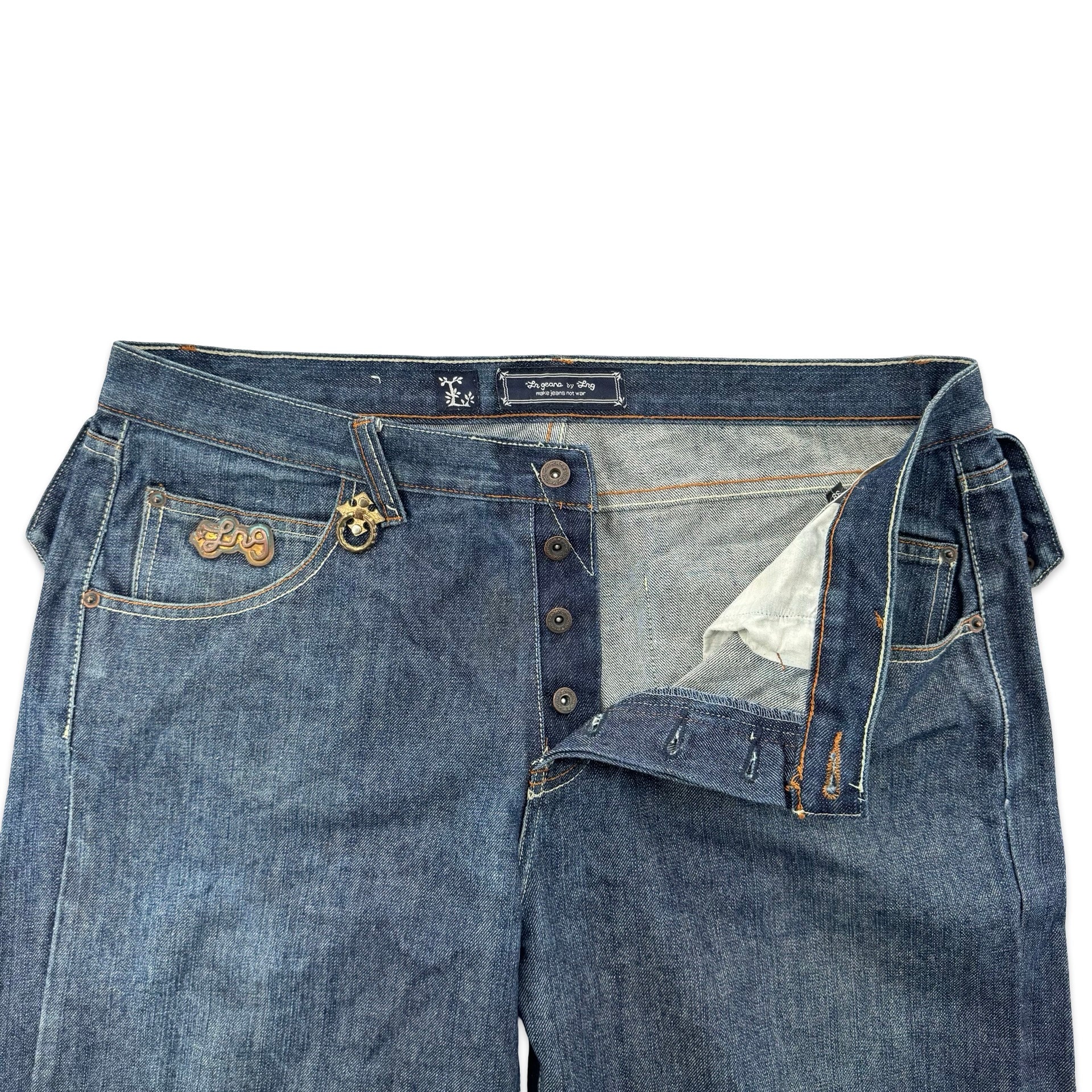 2000’s LRG Embroidered Jeans (38x37)