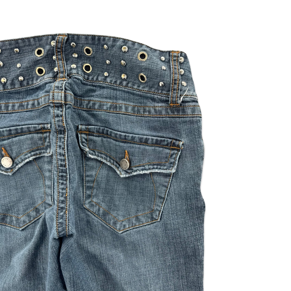 2000’s Daisy Fuentes Capris (29”)