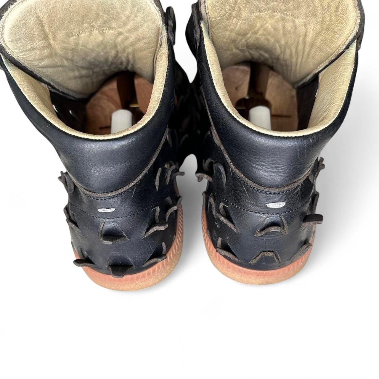 Black Maison Margiela Peirced Leather Zip Up Circuits (10)