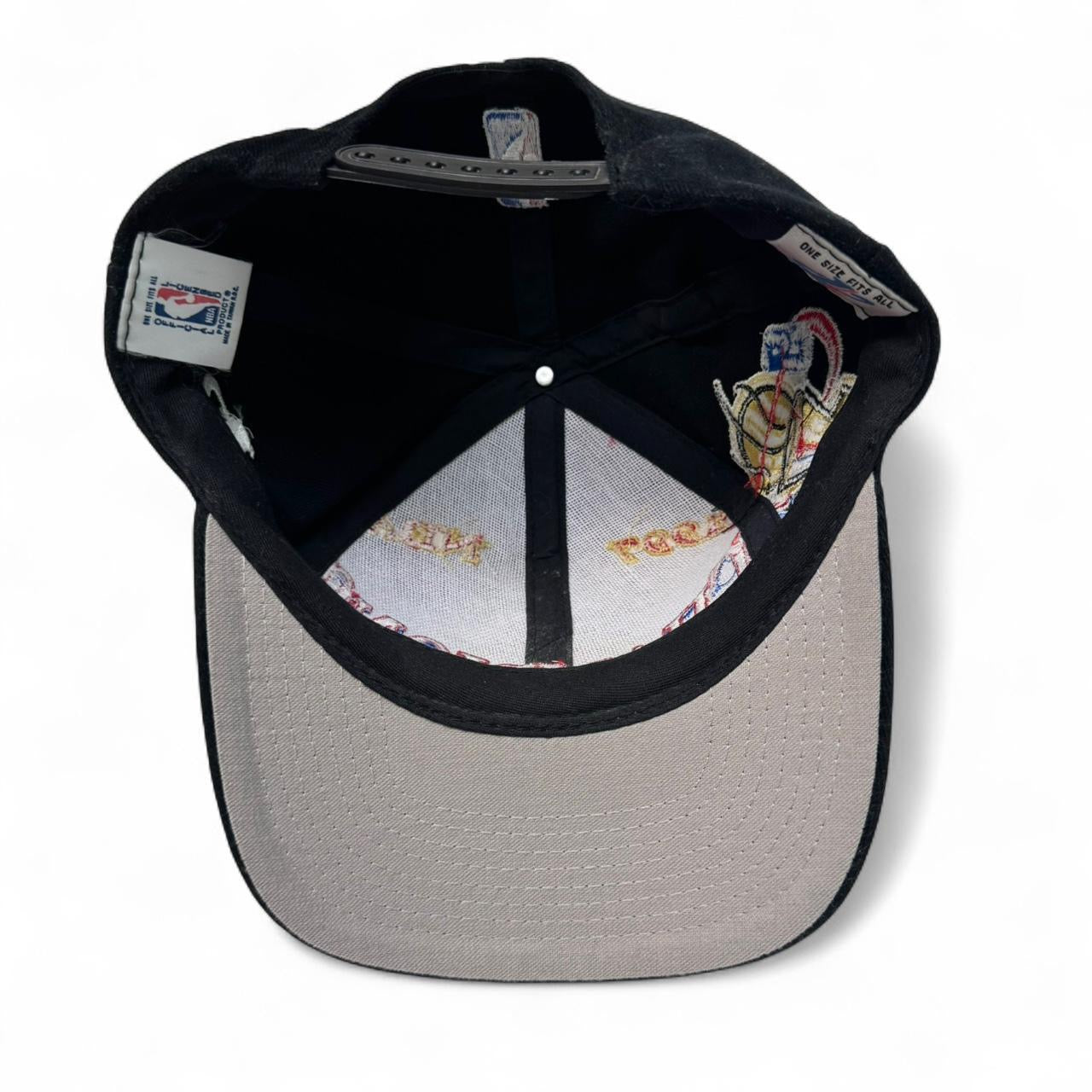 1997 Chicago Bulls NBA Champs Logo Athletic Hat