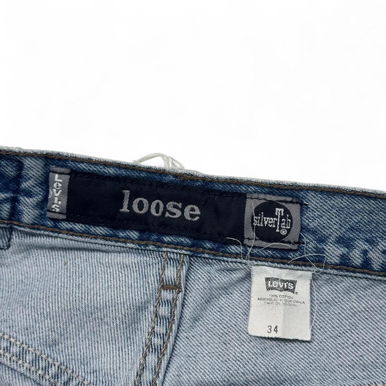 1990’s Levi’s Silvertab Loose Fit Denim Shorts (32)