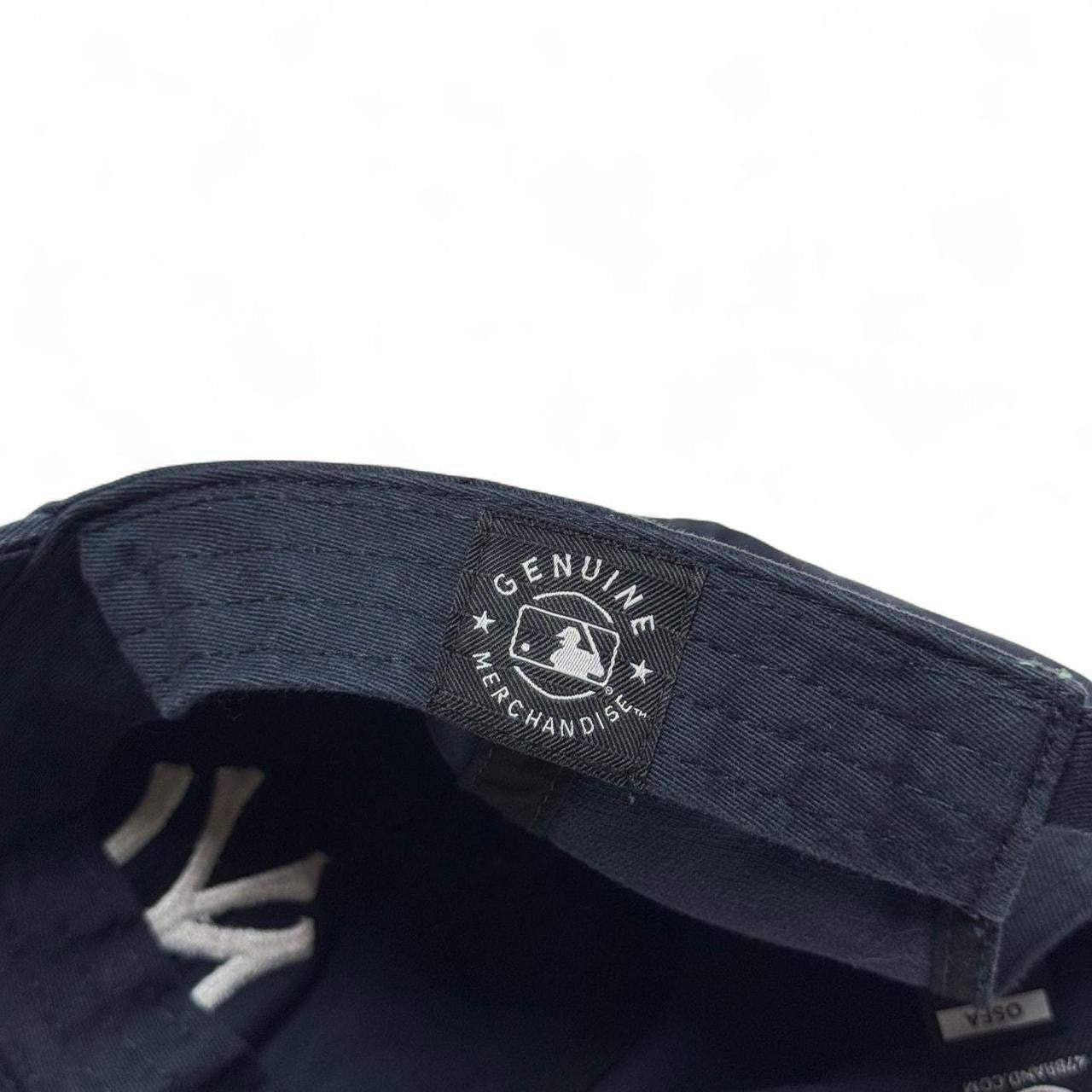 Navy Blue 47’ New York Yankees Strap Back Hat