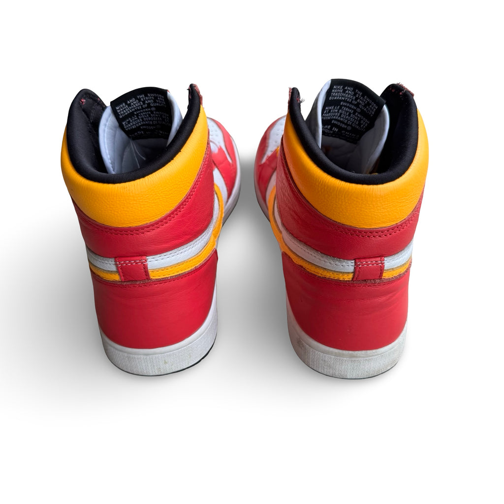 Jordan 1 High OG Light Fusion Red (13M)