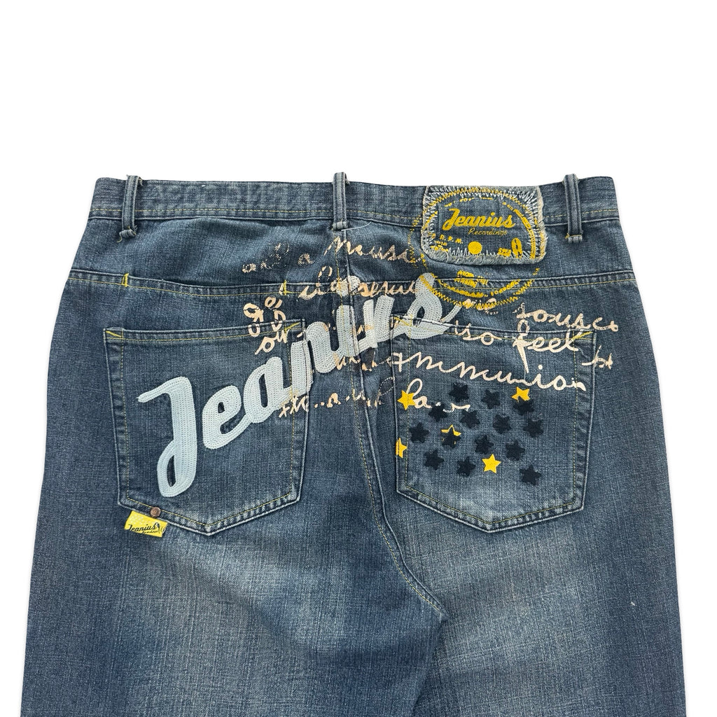 2000’s Akademiks Jeanius Jeans (38x33)