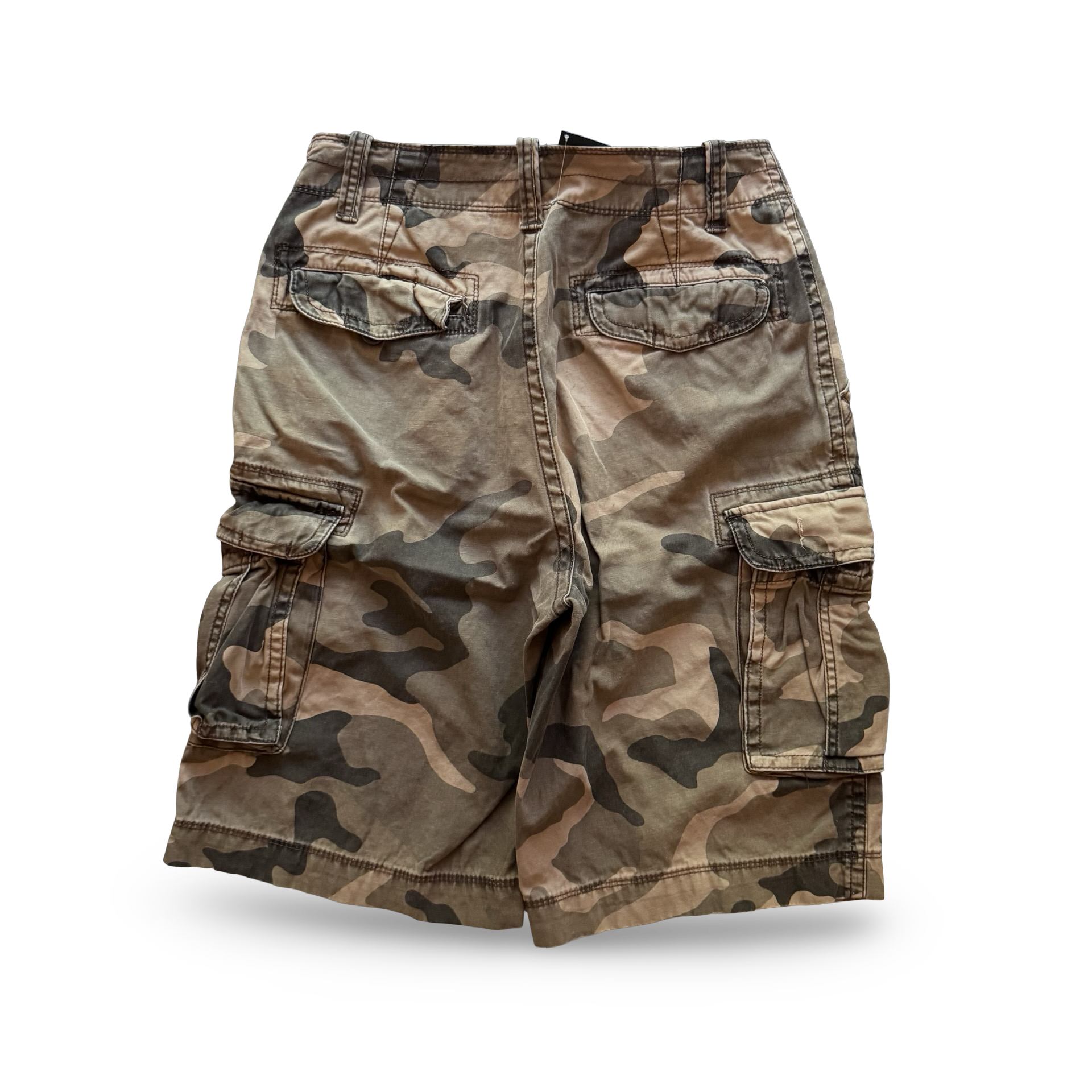2000s Arizona Jeans Co. Camo Cargo Shorts (29)