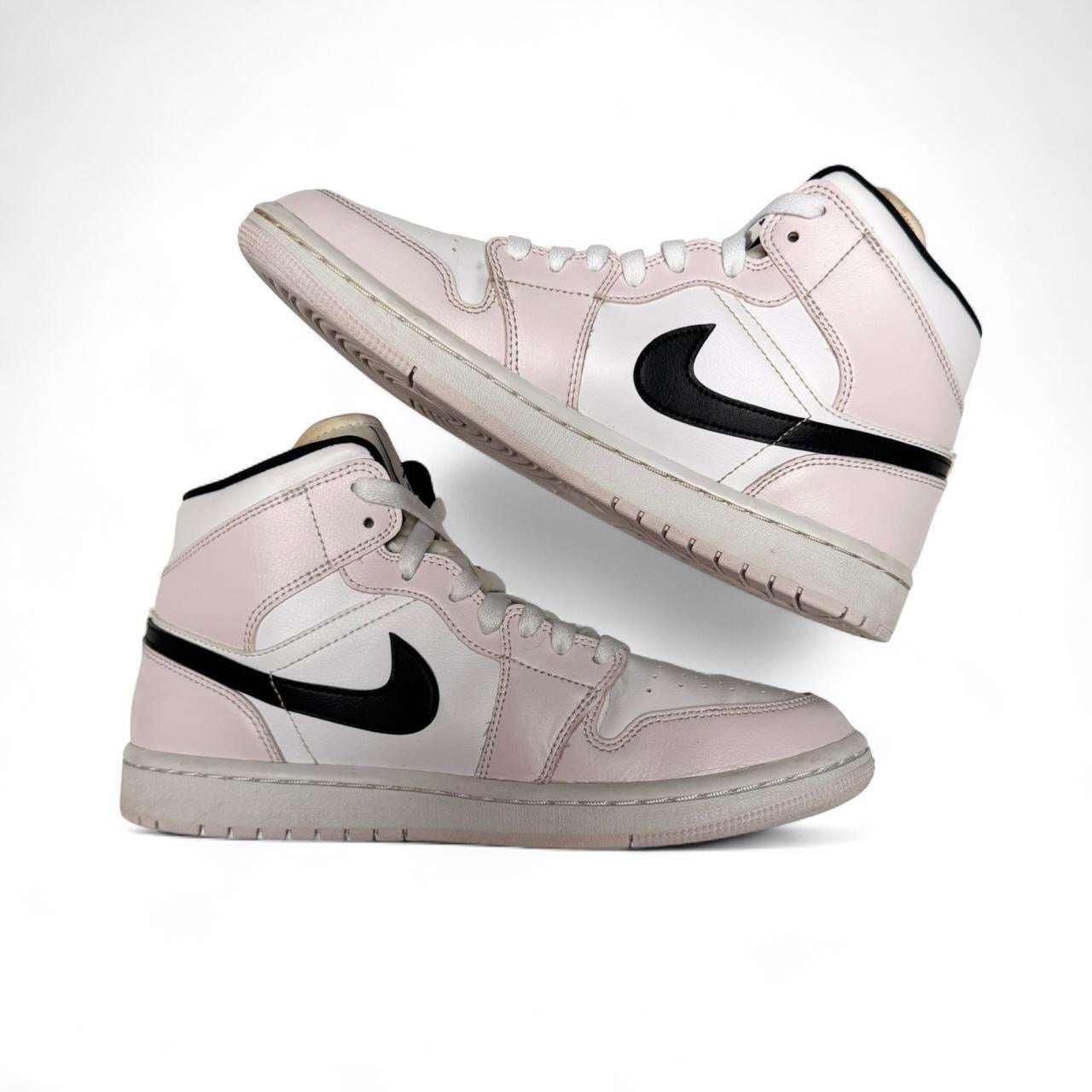 Air Jordan 1 Mid Barely Rose (W10)