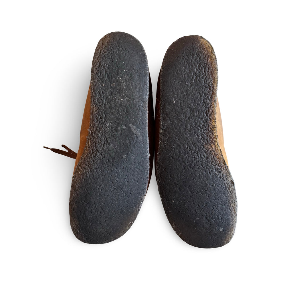 Leather Clark Wallabees (11M)