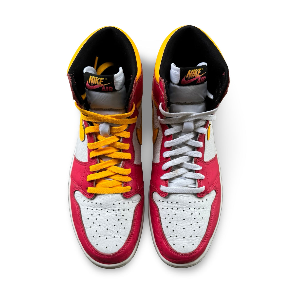 Jordan 1 High OG Light Fusion Red (13M)