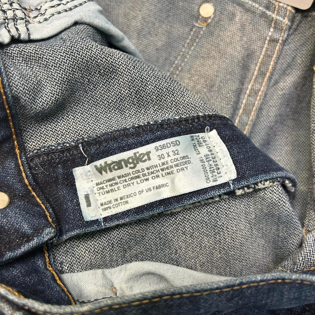 Wrangler Straight Fit Blue Jeans (30x32)