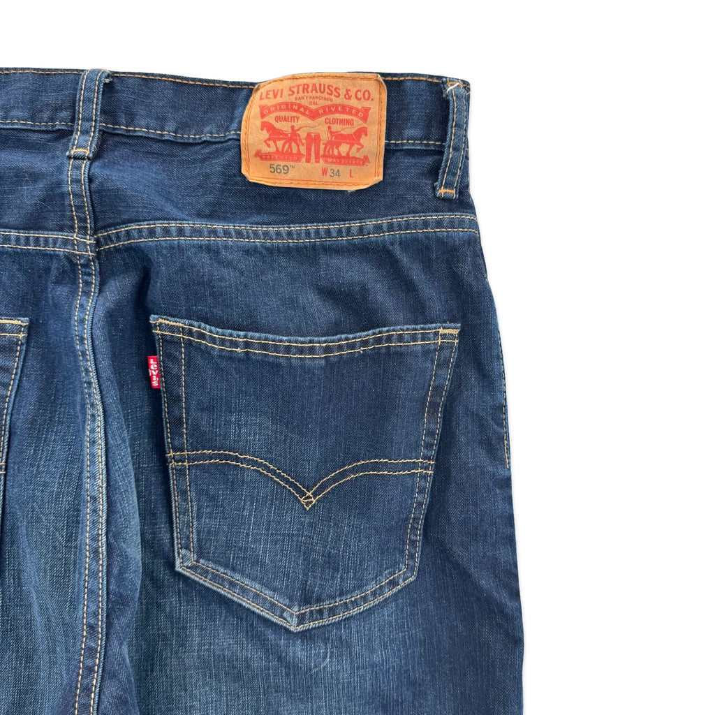 Dark Wash Levi’s Jorts (34)