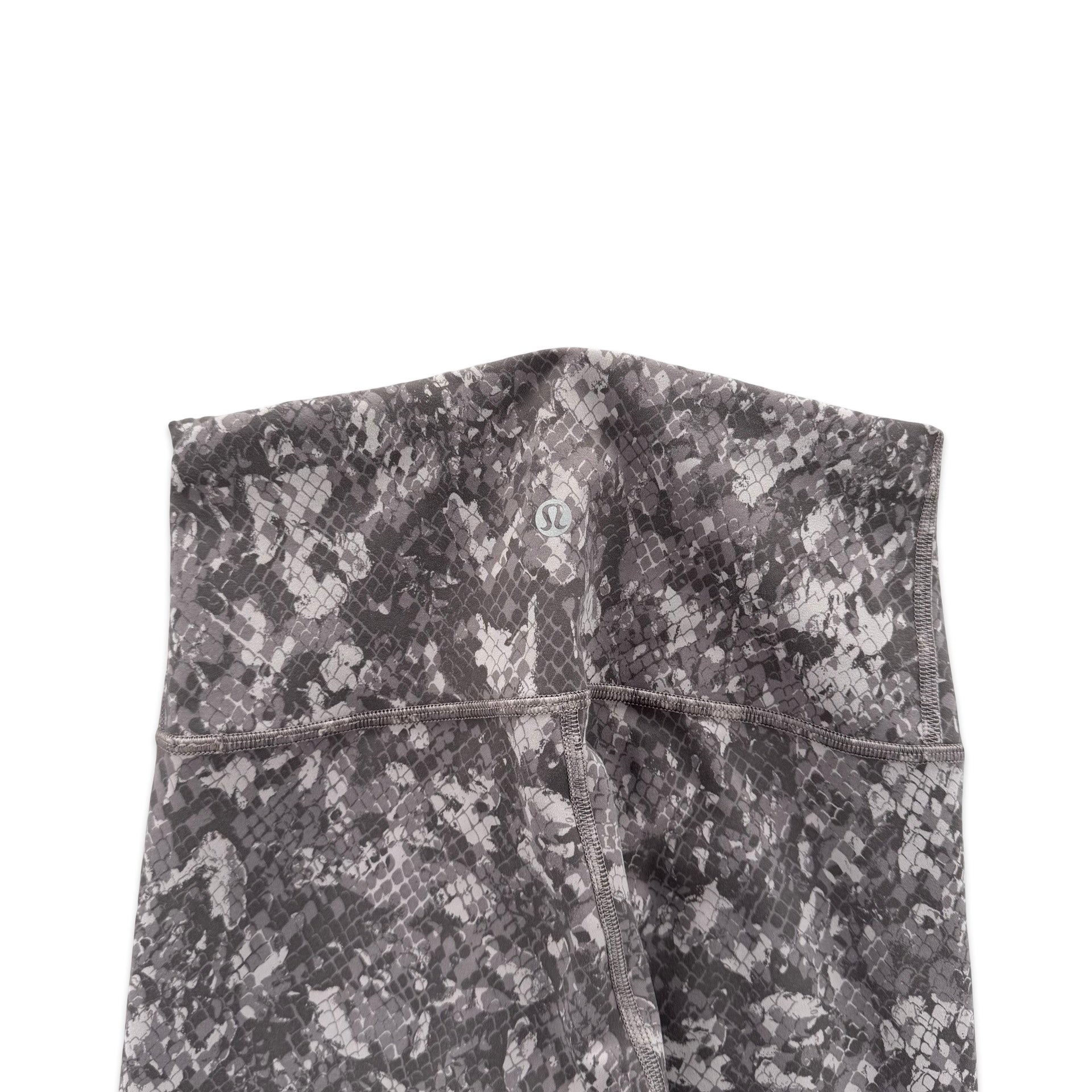 Snakeskin Lululemon Leggings (4)