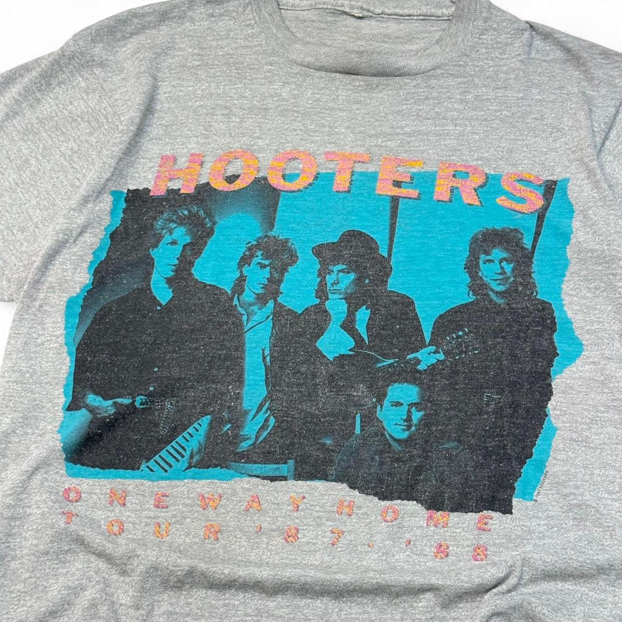 1987 Hooters One Way Home Tour Tee (L)