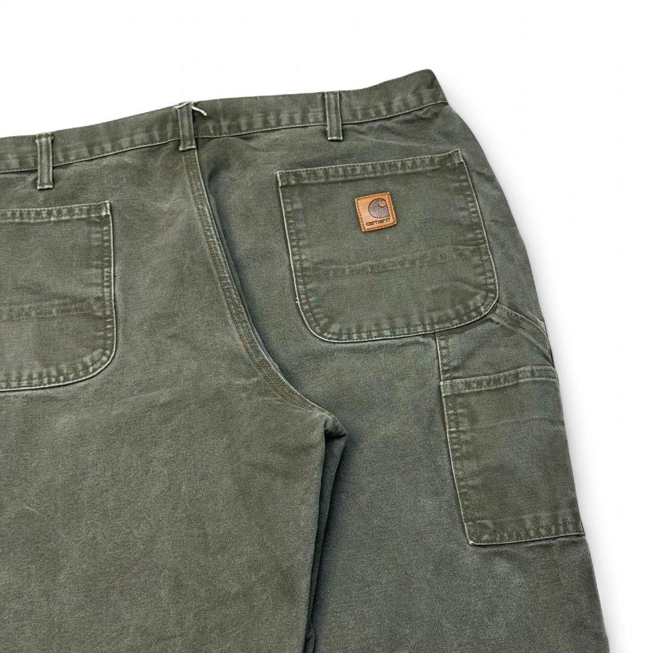 90’s Green Carhartt Carpenter Pants (38x28)