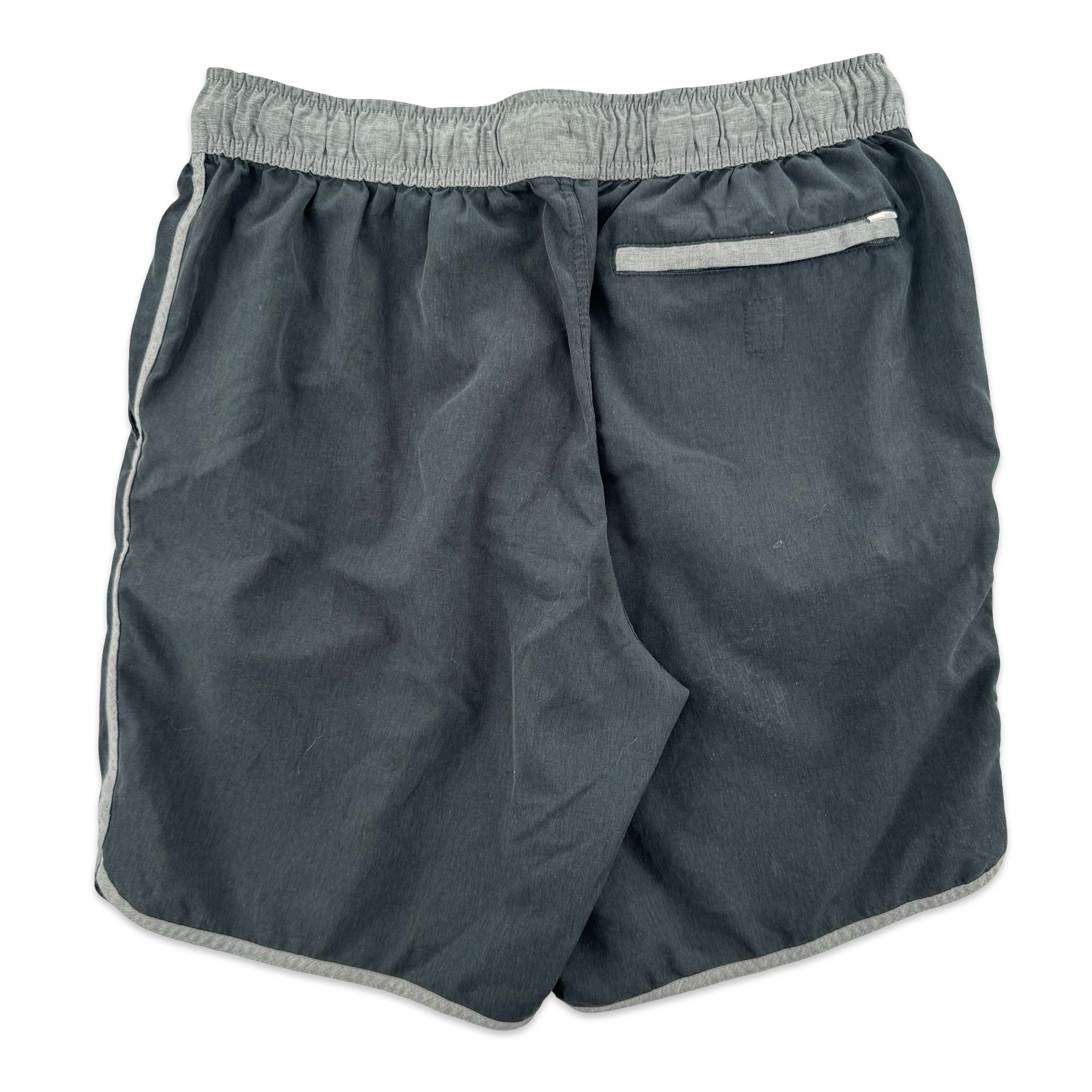 Vuori Banks Short 7”