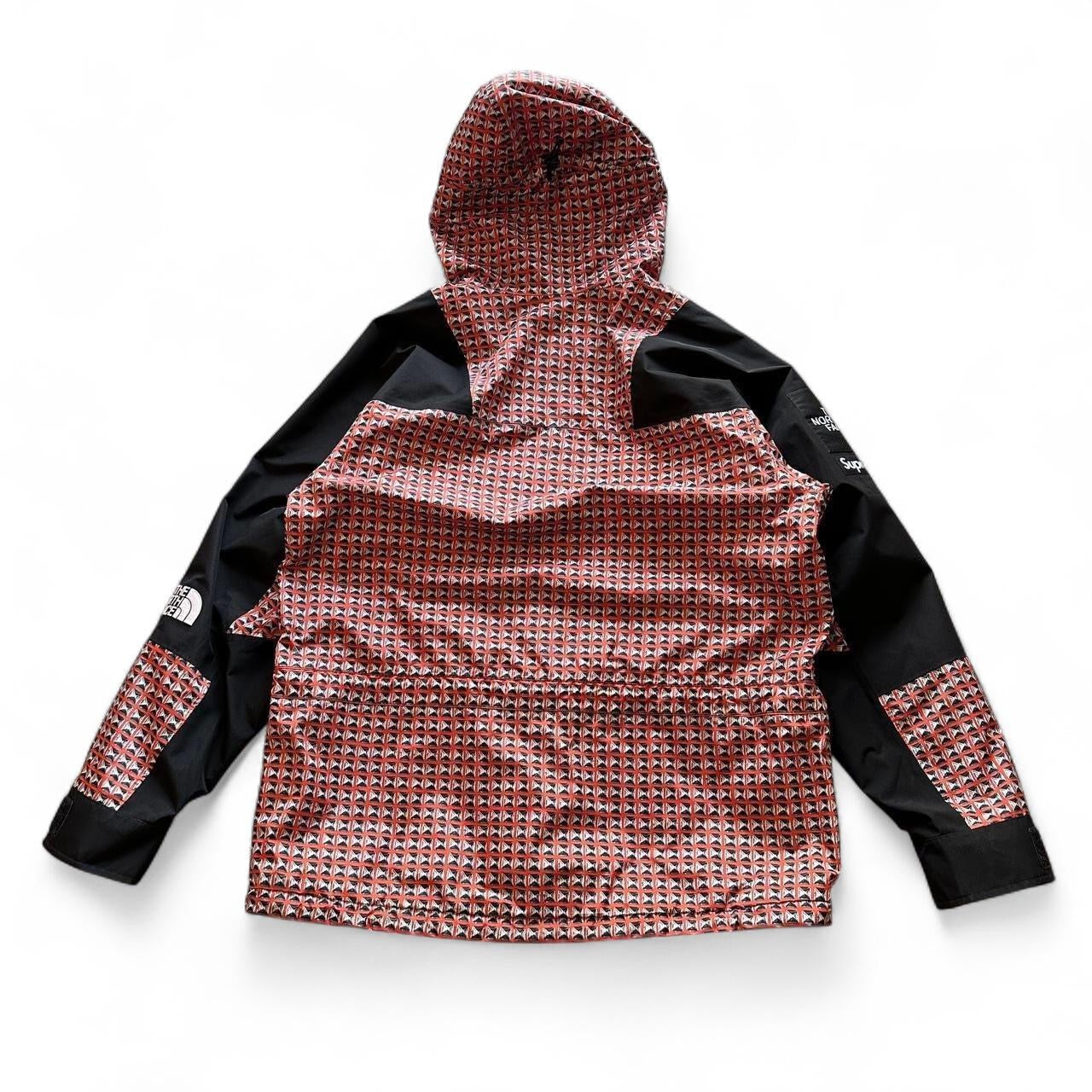 Supreme x The North Face Red Studded Light jacket (L)