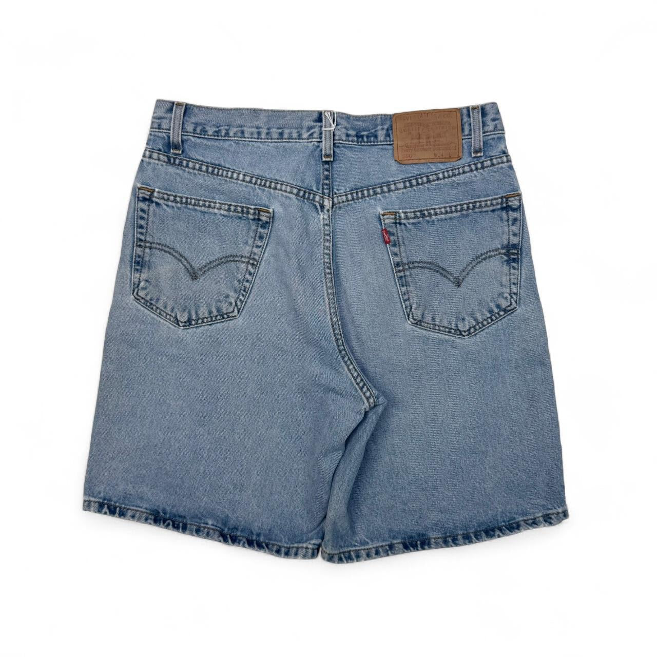 90’s Levi’s 550 Loose Fit Denim Shorts (33)