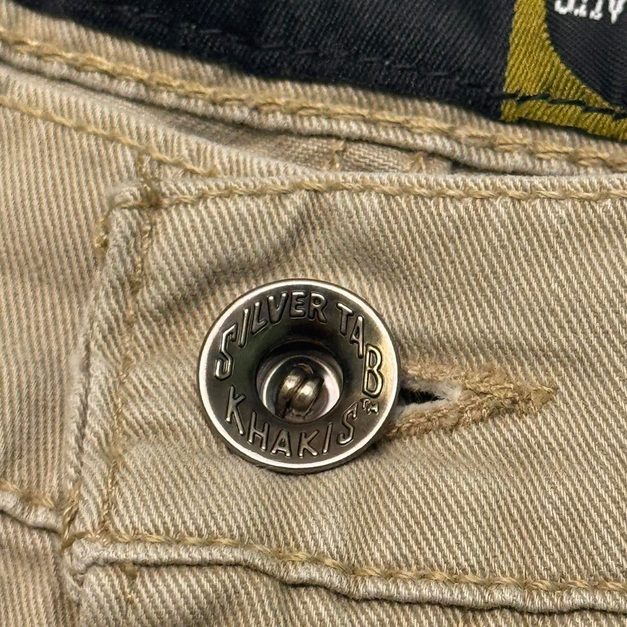 Vintage Levi’s Silvertab Khaki (33)