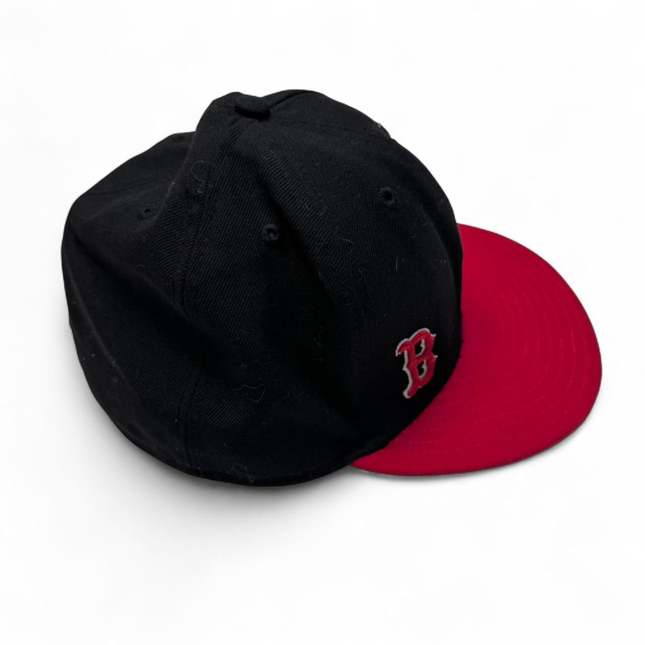 2000s Boston Red Sox NewEra Fitted Hat (7 3/8)