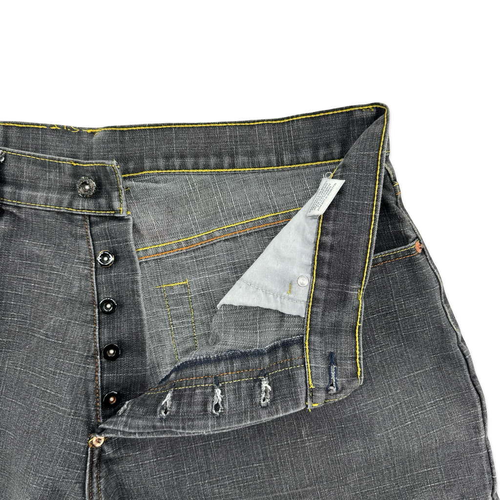 2000s RMC Embroidered Jorts (36)