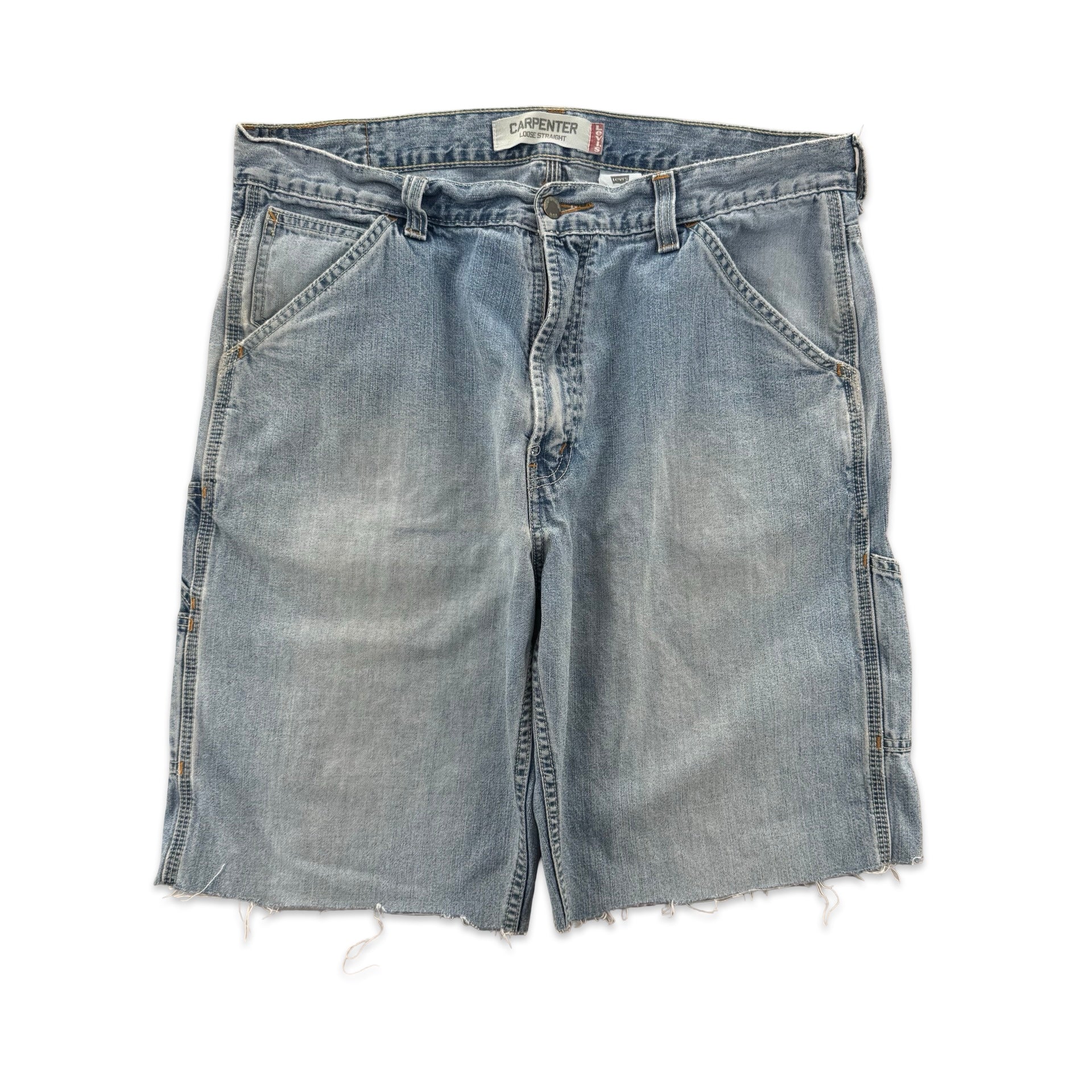 2000’s Levi’s Carpenter Shorts (36)
