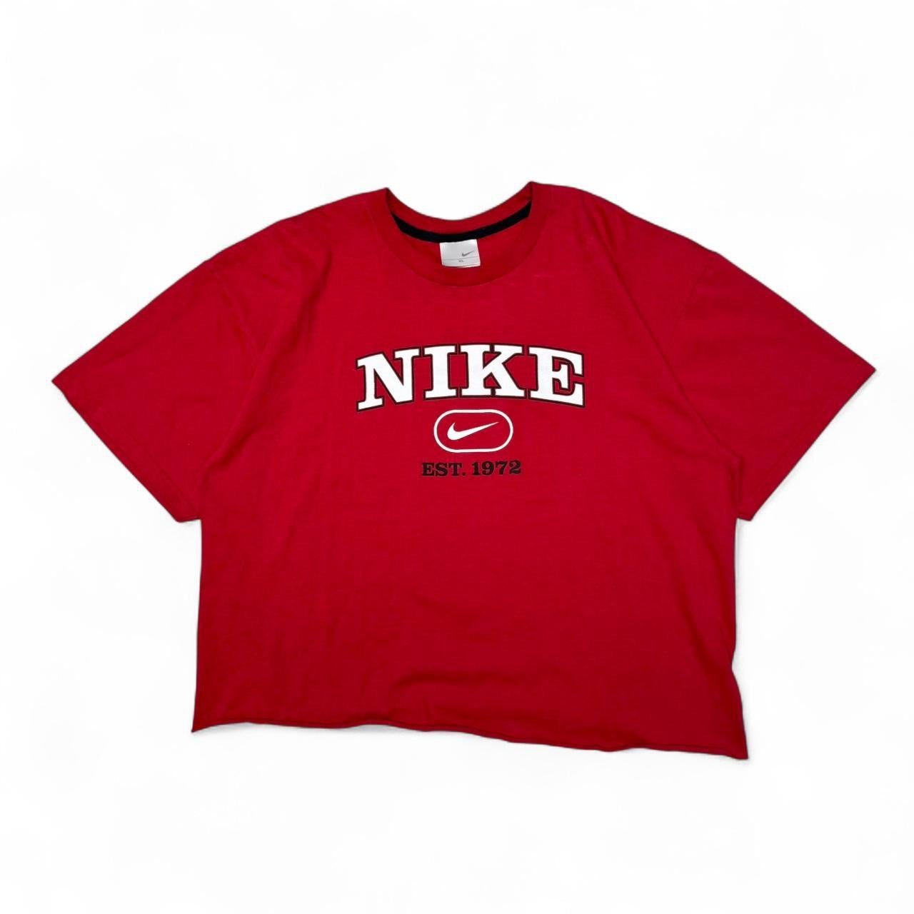 2000s NIKE Cropped Tee (XL)