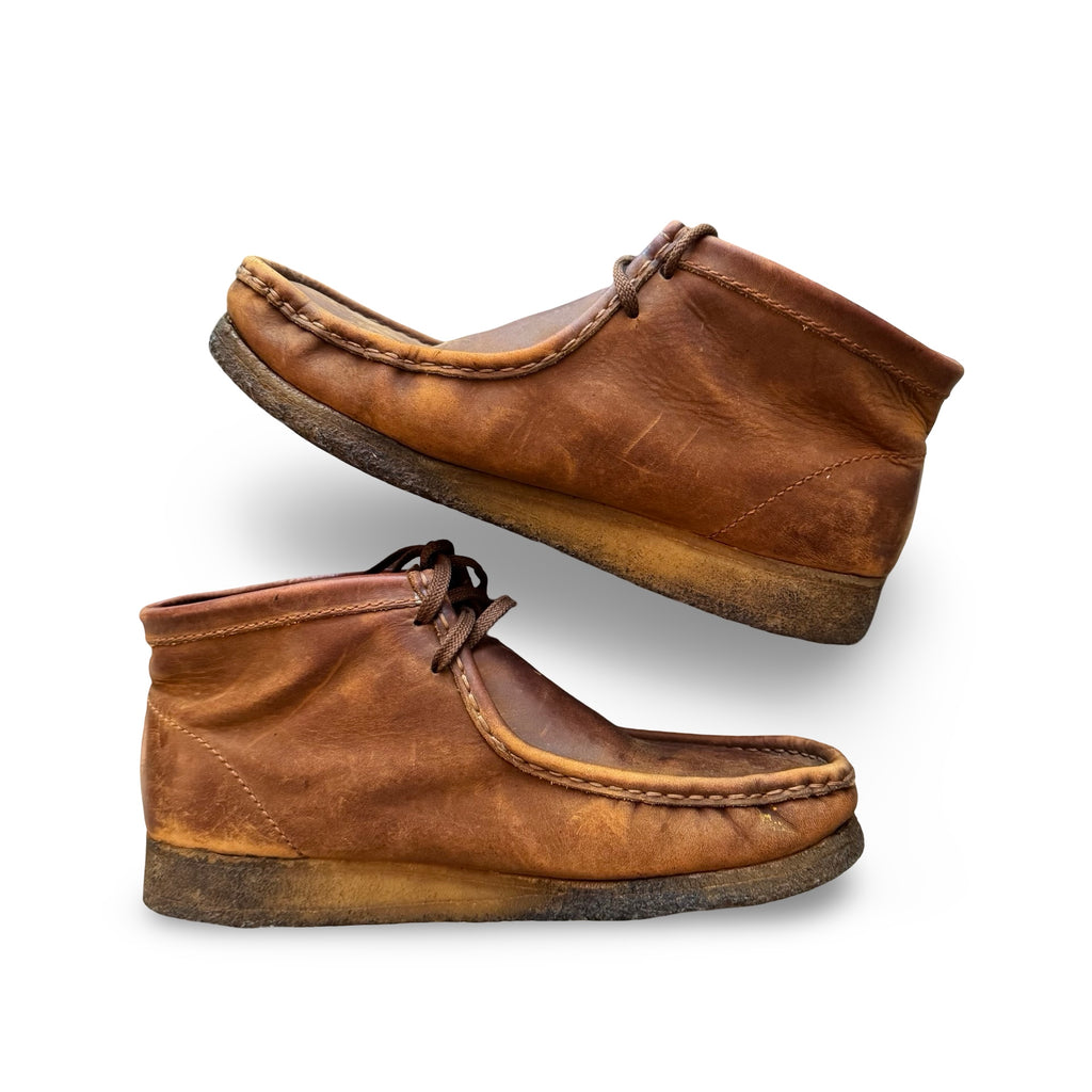 Leather Clark Wallabees (11M)