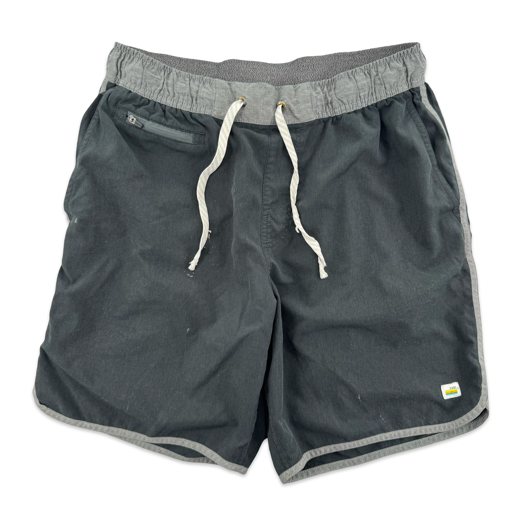 Vuori Banks Short 7”