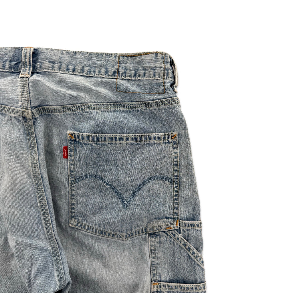 2000’s Levi’s Carpenter Shorts (36)