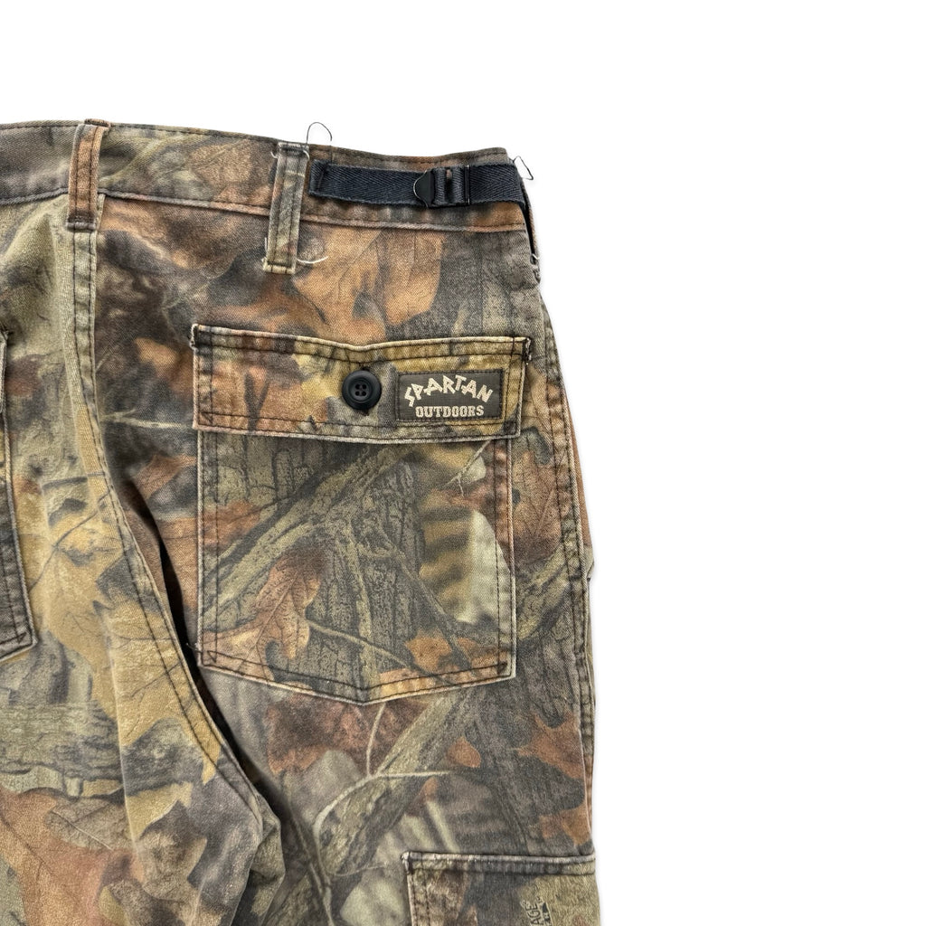 Vintage Spartan Outdoors Camo Pants (M)